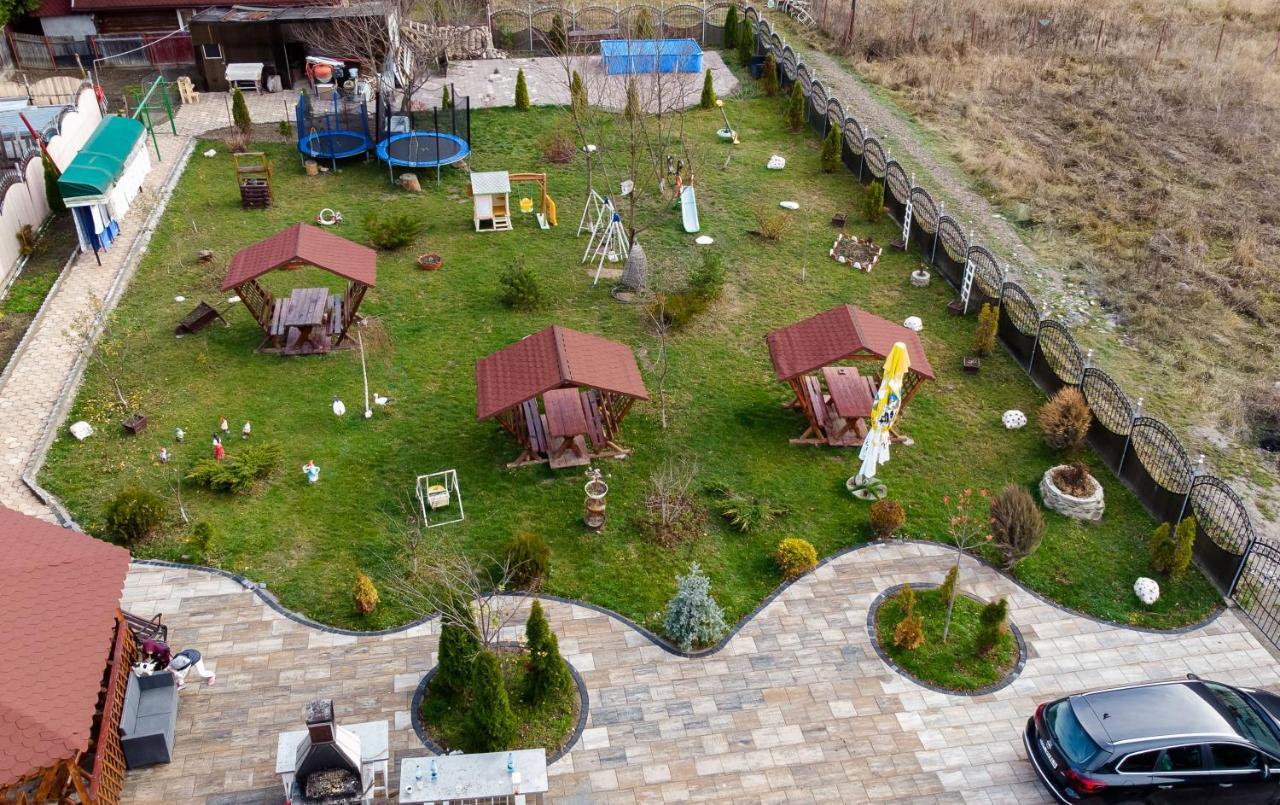 Pensiunea Grande Lepşa Exterior foto