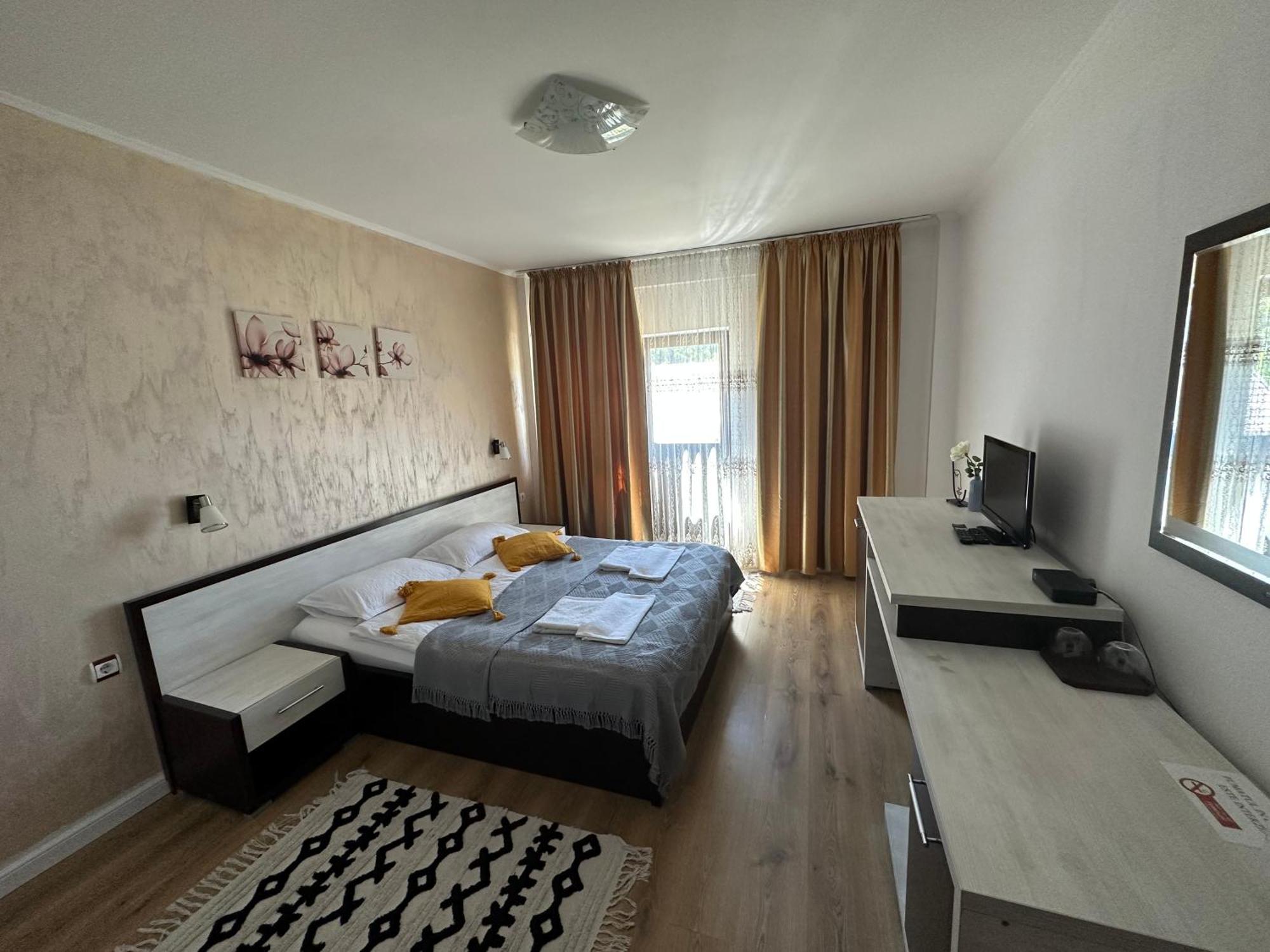 Pensiunea Grande Lepşa Exterior foto